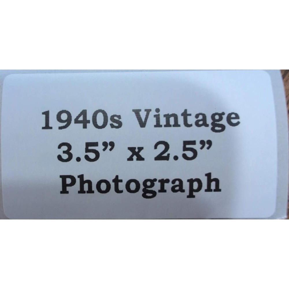 1940s Vintage Photograph Eufaula, AL Man Suit Barn Outdoor Portrait 3.5 x 2.5" - Picture 2 of 2